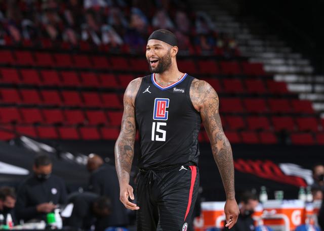 在赛场上大 在赛场上大