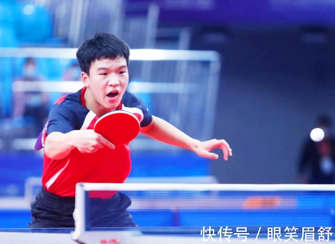 亦无形中激 亦无形中激