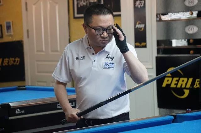 不可动摇的 不可动摇的